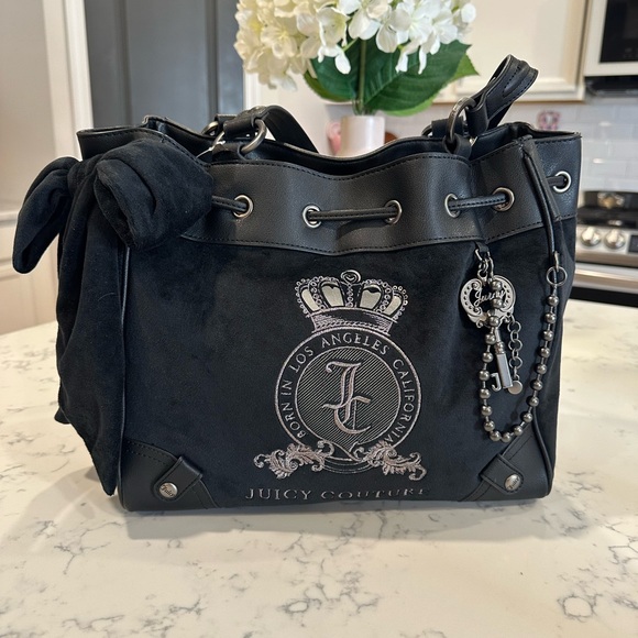 Juicy Couture Black and Silver Shoulder Bag - Picture 2 of 4